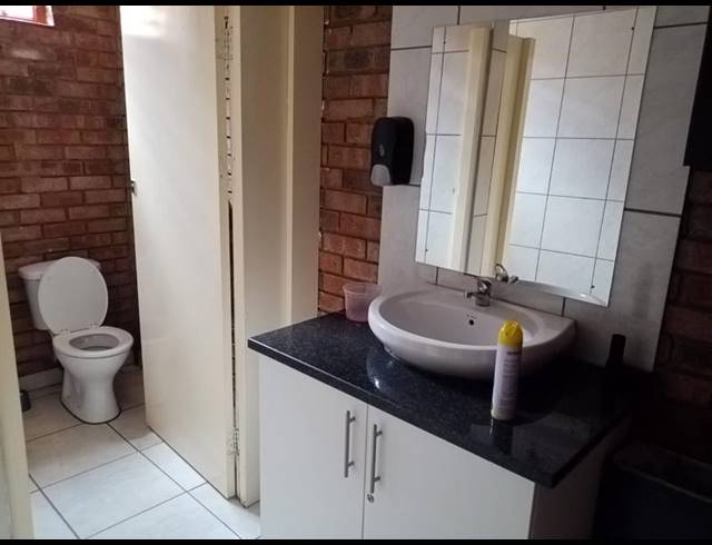 BUSINESS FOR SALE IN BRAM FISCHERVILLE